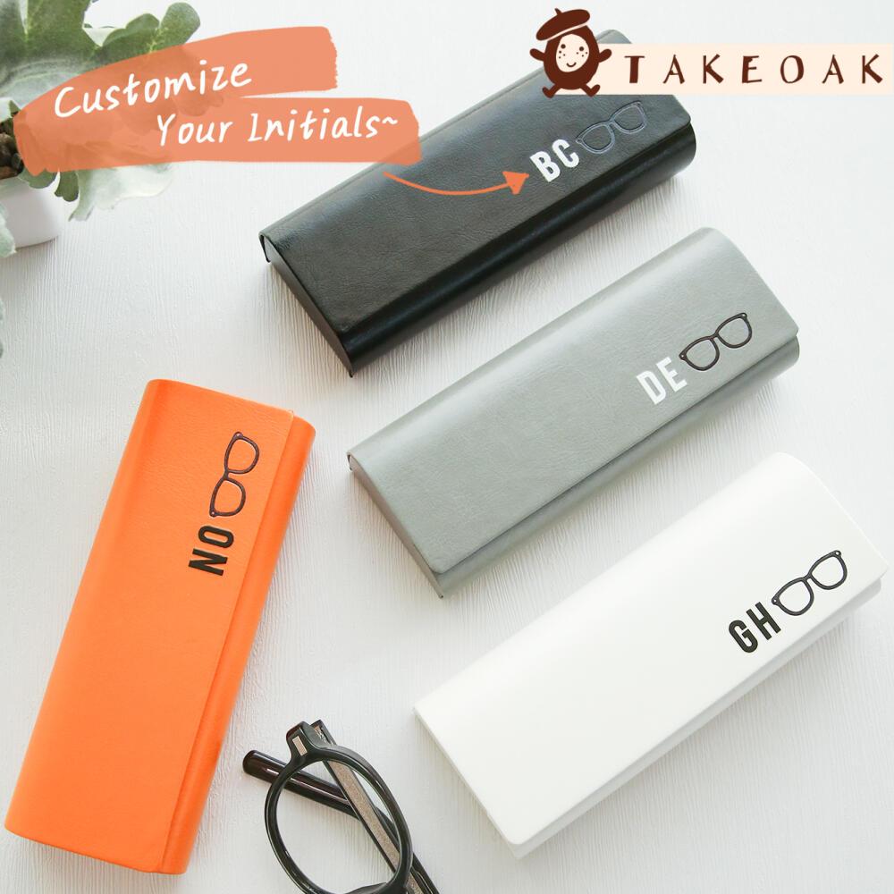 Decor Lighting Opening Hours - Gepersonaliseerde aangepaste initialen brillenkoker Zacht Pu-leer