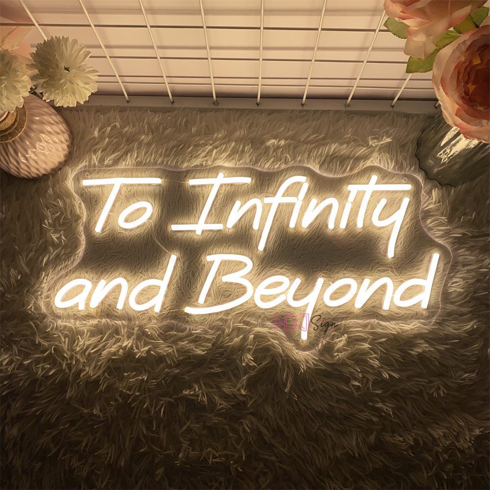 Lighting Decor And Beyond - Aan oneindig en verder Neon Led
