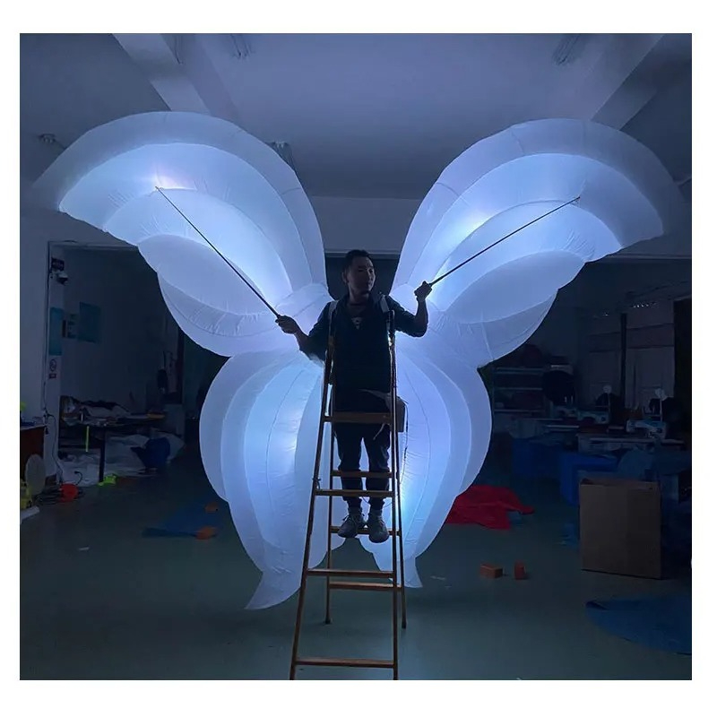 Luxe wit opblaasbaar bloemenko - Decor Lighting The Parade recensie en prijs